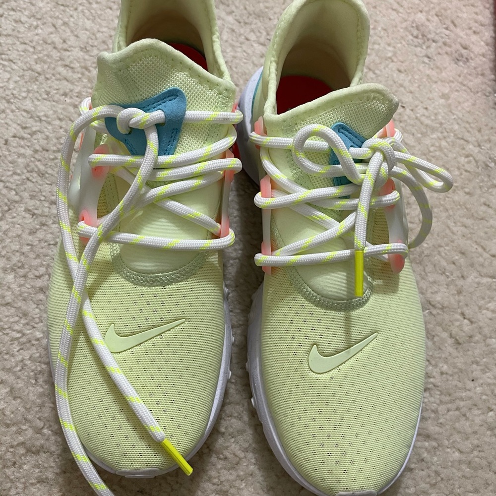 Nike Gym Shoes